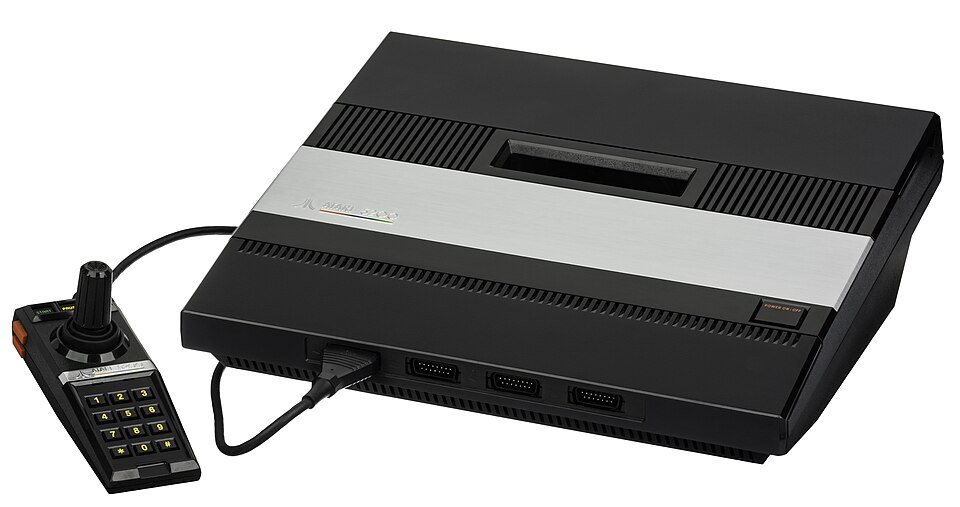Photograph of Atari 5200