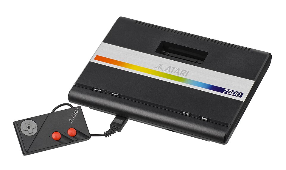 Photograph of Atari 7800